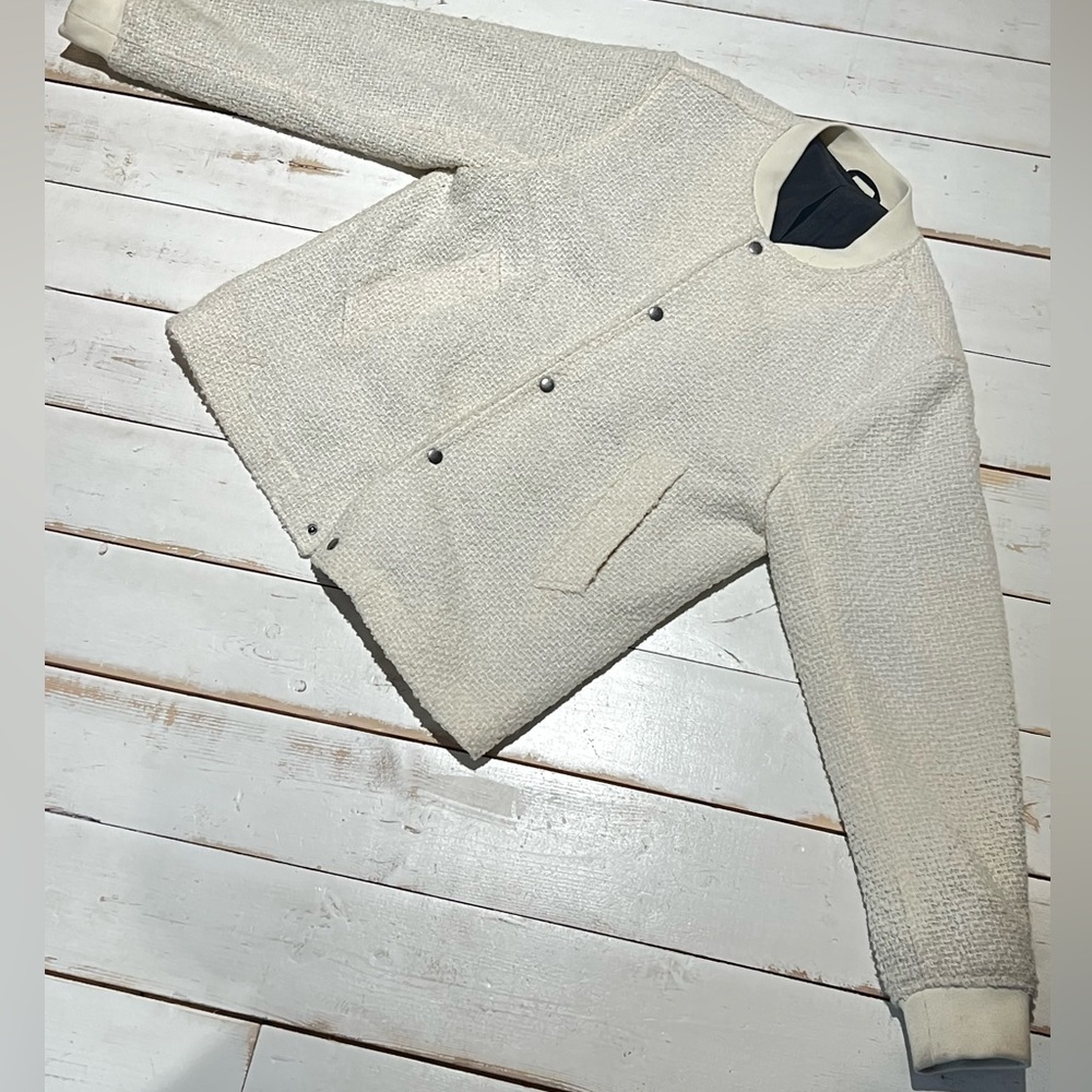Saturdays New York City white bomber L